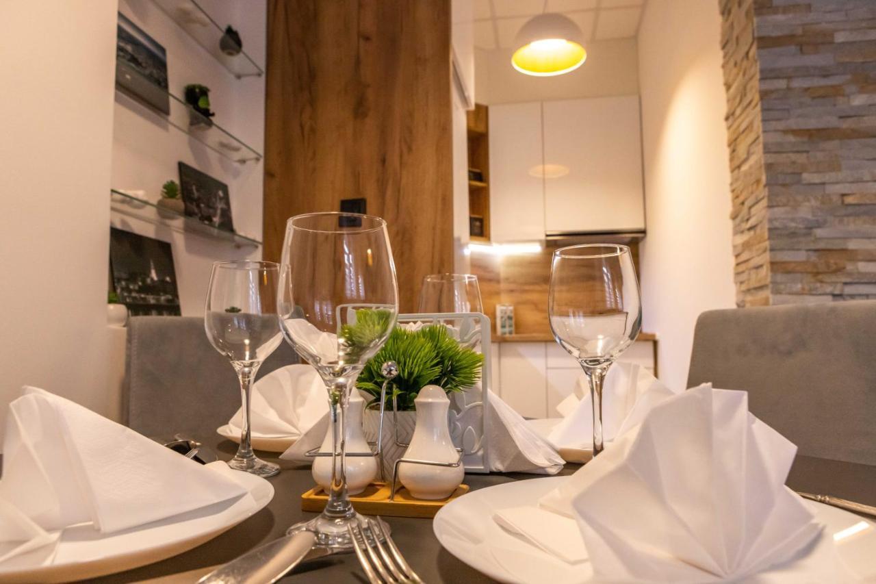 Rubikon Free Parking Apartmani Dusanovac Ngoại thất bức ảnh
