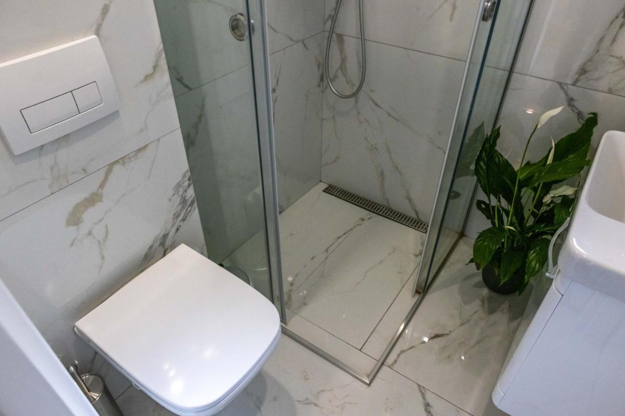Rubikon Free Parking Apartmani Dusanovac Ngoại thất bức ảnh